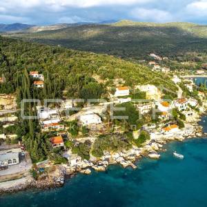 Izvanredna prilika: Građevinsko zemljište od 722m2, u Molunatu, blizu Dubrovnika