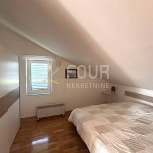 Jadranovo, 86.43m2, 1s+db, terasa s predivnim pogledom na more