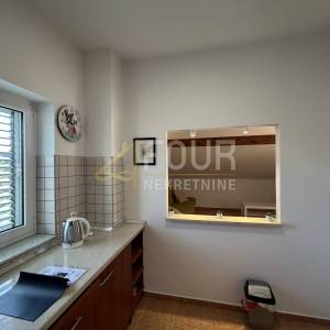 Jadranovo, 86.43m2, 1s+db, terasa s predivnim pogledom na more