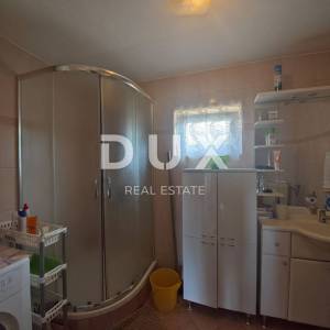 JADRANOVO - Apartmanska kuća s pogledom na more