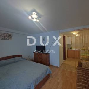 JADRANOVO - Apartmanska kuća s pogledom na more