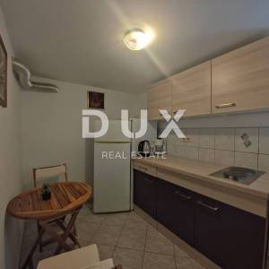 JADRANOVO - Apartmanska kuća s pogledom na more