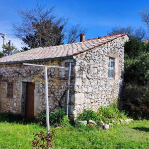 Jadranovo, samostojeća kuća s 3 apartmana