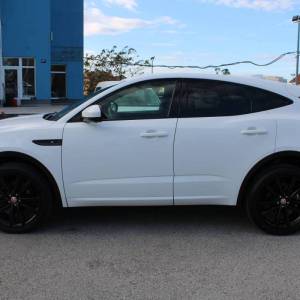 Jaguar E Pace 2.0D 180ks AUTOMATIK R-Dynamic 4x4 *NAVI,LED,KAMERA*