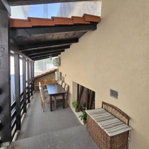 Jarun, kuća, dva stana, poslovni prostor, 311 m2