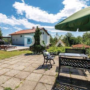 JURDANI, VELI BRGUD - predivna kuća u prirodi i na osami