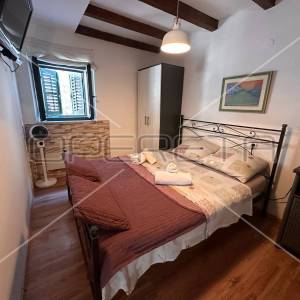 Kamena Kuća 105m²: Savršen Spoj Šarma, Povijesti i Mediteranskog Ugođaja, Ston