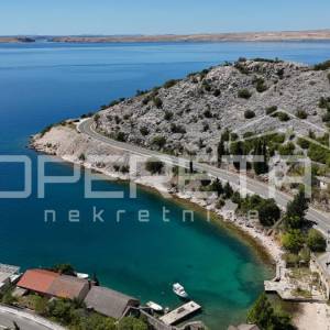 Kamena  starina za adaptaciju u prvom redu do mora, Starigrad Paklenica

