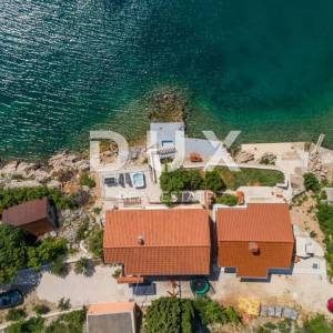 KARLOBAG (okolica) - Predivna kuća i starina 1. do mora!