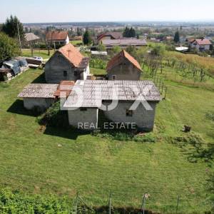 KARLOVAC, VELIKA JELSA - imanje s 2 kuće i gospodarskim objektom
