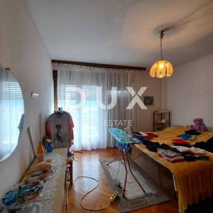 KASTAV, BRESTOVICE - dvojna kuća s panoramskim pogledom