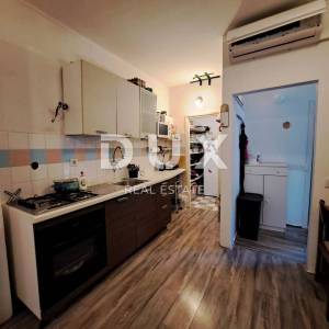 KASTAV, BRESTOVICE - dvojna kuća s panoramskim pogledom