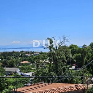 KASTAV, CENTAR -  kuća 246 m2 u starom gradu + okućnica 400m2