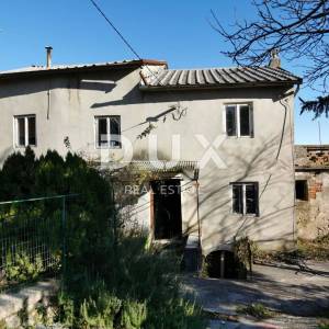 KASTAV, CENTAR -  kuća 246 m2 u starom gradu + okućnica 400m2