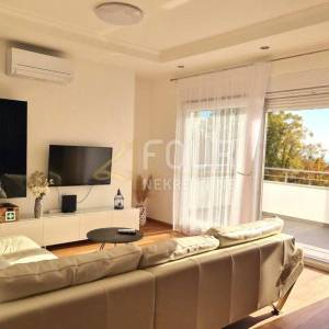 Kastav, Ćikovići, 101.19m2, 3s+db, balkon i pogled na more