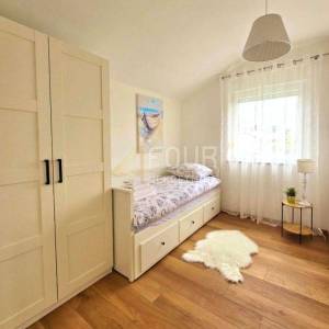 Kastav, Ćikovići, 101.19m2, 3s+db, balkon i pogled na more
