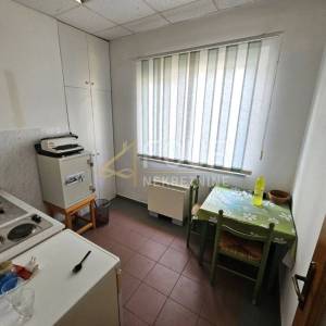 Kastav, hala 357m2 i dvorište 2.364m2