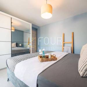 Kastav, izvrsna novogradnja s bazenom, 282m2, garaža