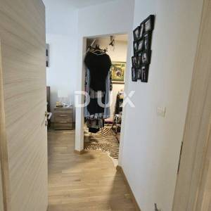 KASTAV - novogradnja predivan 3s+db stan 111m2 sa okućnicom