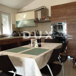 KASTAV - Penthouse s panoramskim pogledom na Kvarner