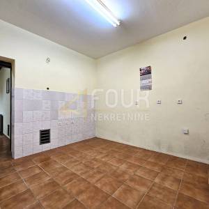 Kastav, prostrani poslovni prostor 258.44m2