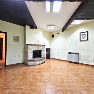 Kastav, prostrani poslovni prostor 258.44m2