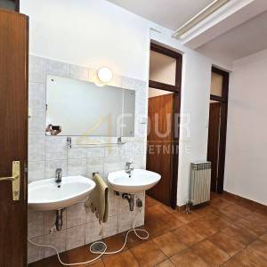 Kastav, prostrani poslovni prostor 258.44m2