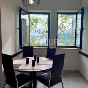 Kastav, Rešetari, 73.20m2, 2s+db, zatvorena lođa, pogled na more