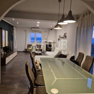 Kastav, Rešetari, kuća s 3 stana, 270m2, pogled na more