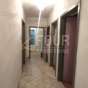Kastav, Rešetari, kuća s 3 stana, 270m2, pogled na more