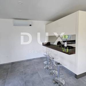 KASTAV, REŠETARI - stan novogradnja 130m2, 1.kat, DB+3S s pogledom na more i garažom + okućnica 57m2
