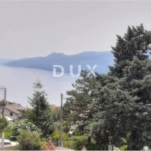 KASTAV, RUBEŠI - dvoetažni stan 150m2, DB+3S s pogledom na more i garažom + okoliš 200m2 - SE