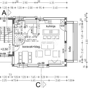 KASTAV, RUBEŠI - dvojna kuća 150m2, DB+3S s pogledom na more i garažom + okoliš 200m2- SE
