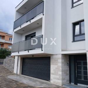 KASTAV, RUBEŠI- dvojna kuća 150m2, DB+3S s pogledom na more i garažom + okoliš 200m2 - SW