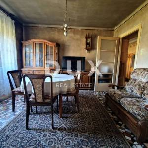 KASTAV, RUBEŠI - samostojeća kuća s okućnicom od 1600m2