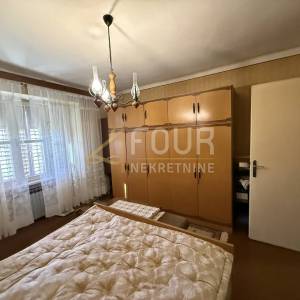 Kastav, samostojeća kuća, 300m2, garaža