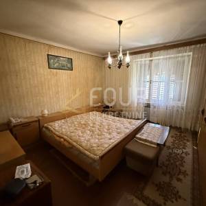 Kastav, samostojeća kuća, 300m2, garaža