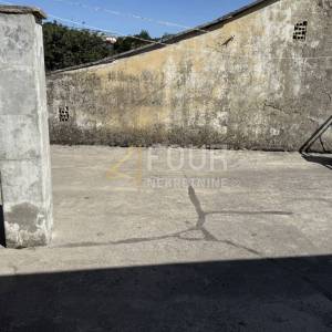 Kastav, samostojeća kuća, 300m2, garaža