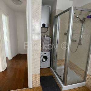 Kaštel Štafilić, stan u prvom redu do mora, prodaja