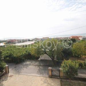 Kaštel Stari, kuća s 4 stana, 416m2, prodaja