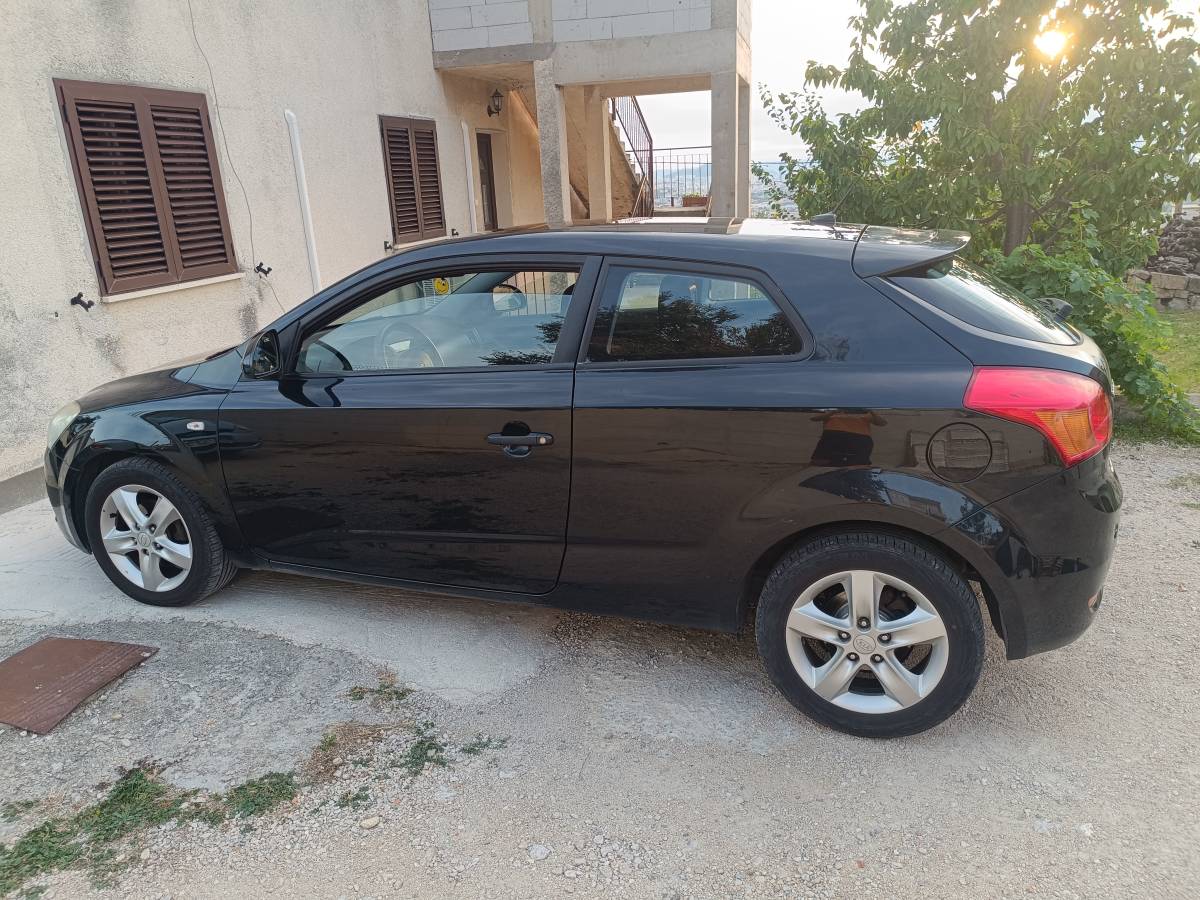 Kia Ceed 2010. godiste