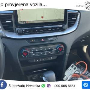 Kia XCeed 1.6 GDI Aut. Spirit 141 KS, KAM+GR SJED+NAVI+ASIST