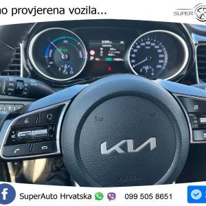 Kia XCeed 1.6 GDI Aut. Spirit 141 KS, KAM+GR SJED+NAVI+ASIST