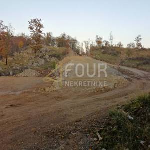 Klana, Breza, građevinsko zemljište od 2.536m2 