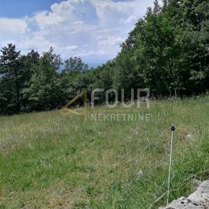 Klana, građevinsko zemljište, 2.732m2