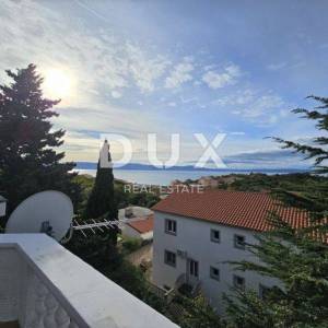 KLENOVICA- dvojna kuća/villa 320m2 s pogledom na more + okoliš 400m2 