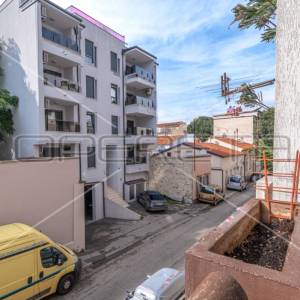 Komforan Stan 53,45m2 u Srcu Pule: Udoban Život u Blizini Svim Gradskim Sadržaji