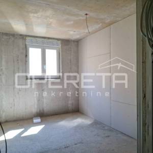 Komforan stan s pogledom na more i vrtom – Okrug Gornji/Čiovo
