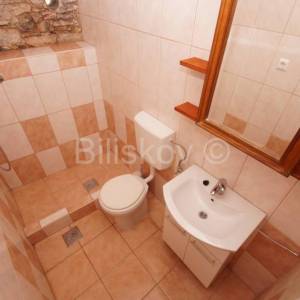 KORČULA, BLATO-renovirana kamena kuća s bazenom