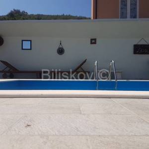 KORČULA, BLATO-renovirana kamena kuća s bazenom